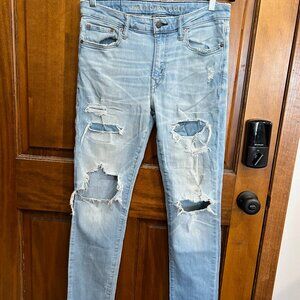 American Eagle distressed jeans, light wash 32 x 32